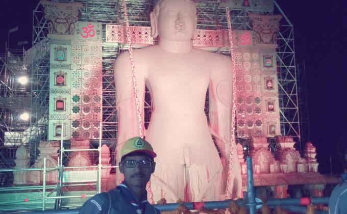 Mahamastakabhisheka service at vindyagiri hill