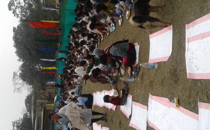 Serving at Gomtu