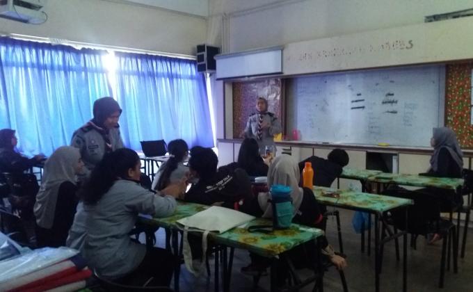 Perbincangan Gimik Sambutan Hari Kemerdekaan kali ke-61