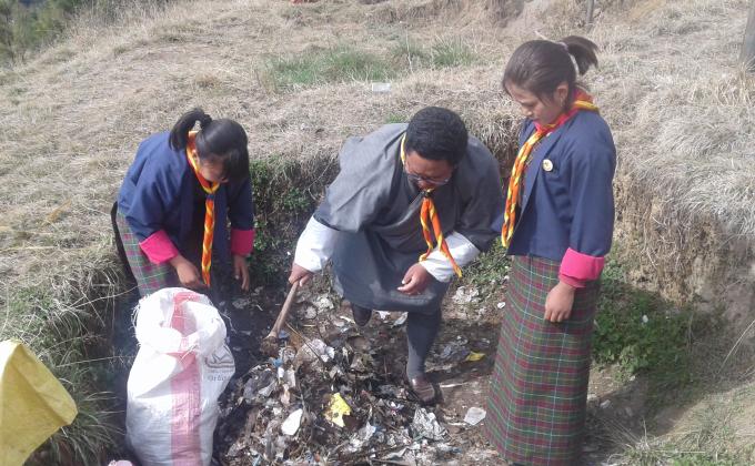 little helping hands of KPS in cleaning campaign...2019