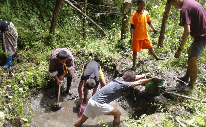 Cleaning water source 