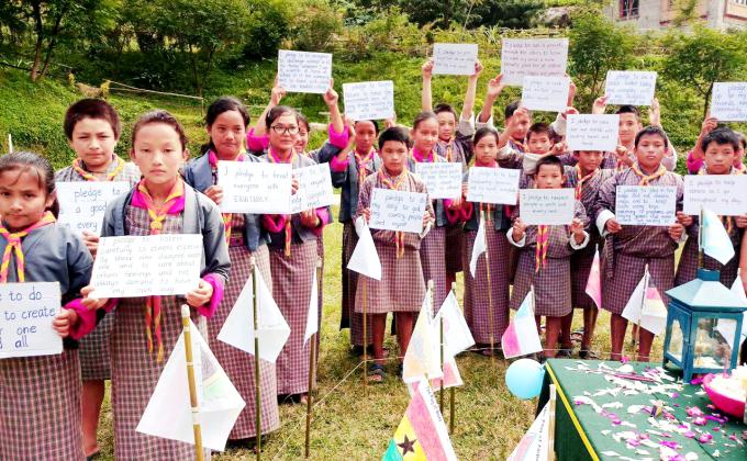 Peace pledges 
