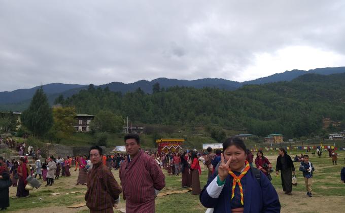 Volunteerism at Lamgong