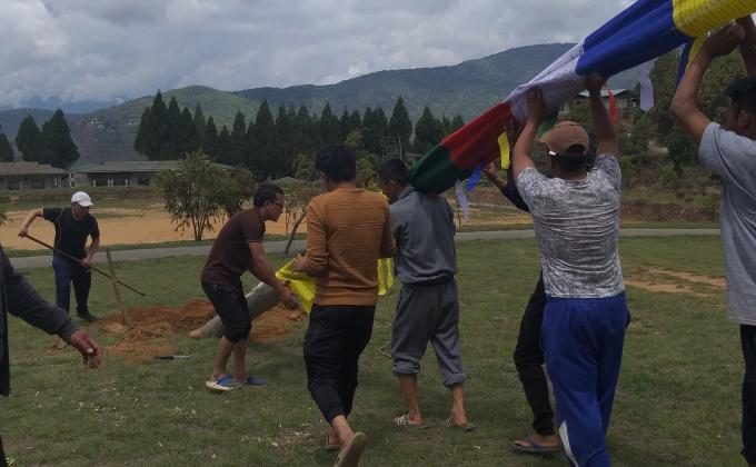 Eracting of lhadhar.