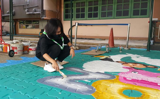 ปรับภูมิทัศน์ก่อนเปิดเรียน