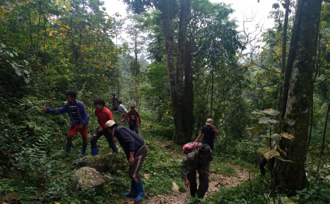 Clearing bushes for safe community path towards Highway. 