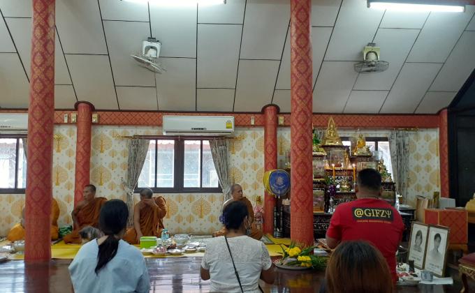 ทำบุญครบรอบวันตายปู่กับย่า