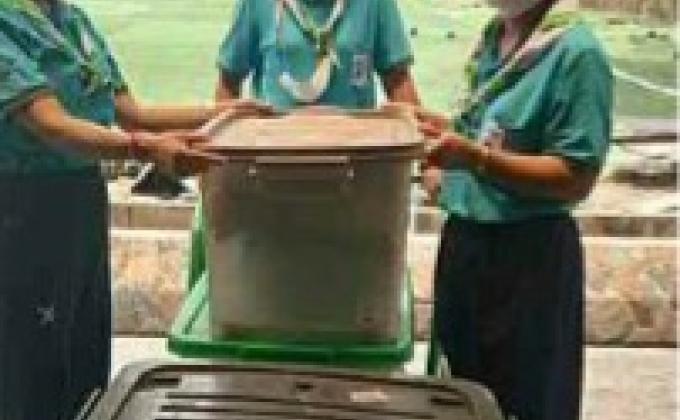 บำเพ็ญประโยชน์ช่วยยกของ