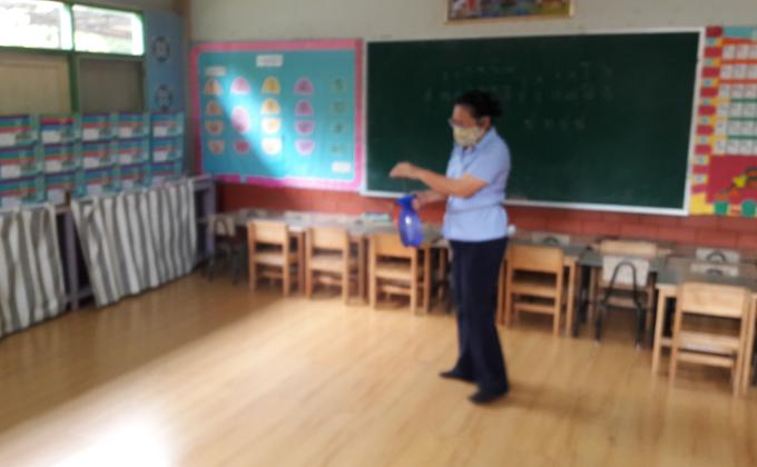 ทำความสะอาดห้องเรียน
