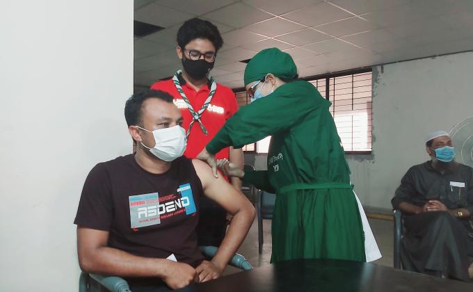 Co-operation in Covid-19 Vaccination