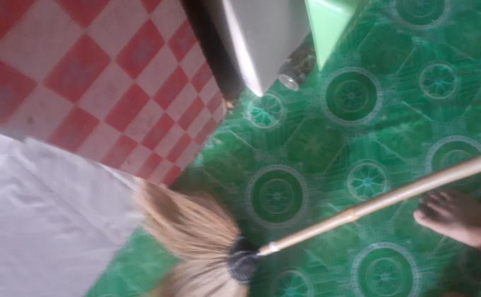 กวาดบ้าน