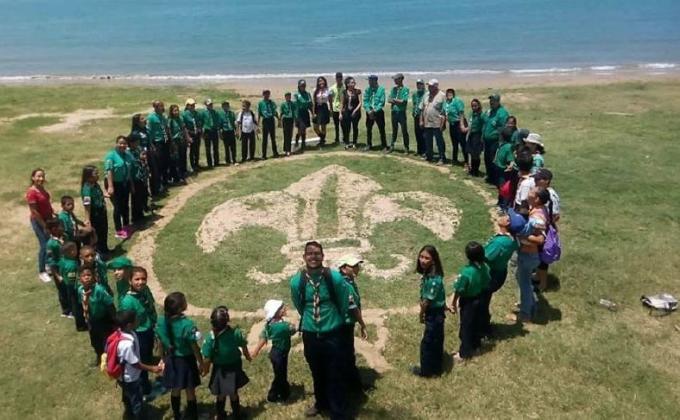 UNA GOTA POR EL MUNDO