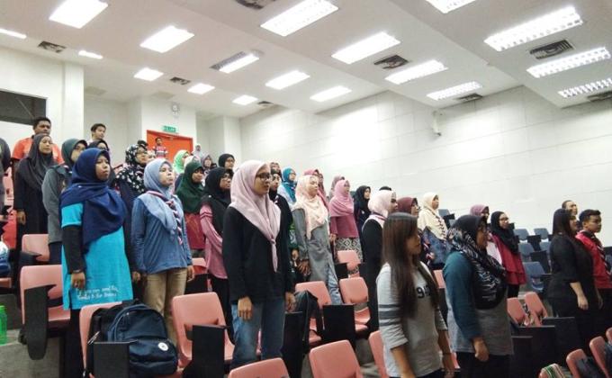  Perjumpaan Kedua Level 300 KLKM USM 2017/2018 