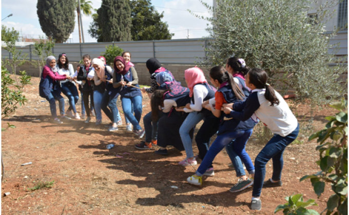 Zahret Al Madaen organize a field trip to Jarzim Mountain 