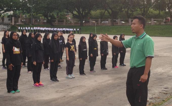 Kawad Kaki 