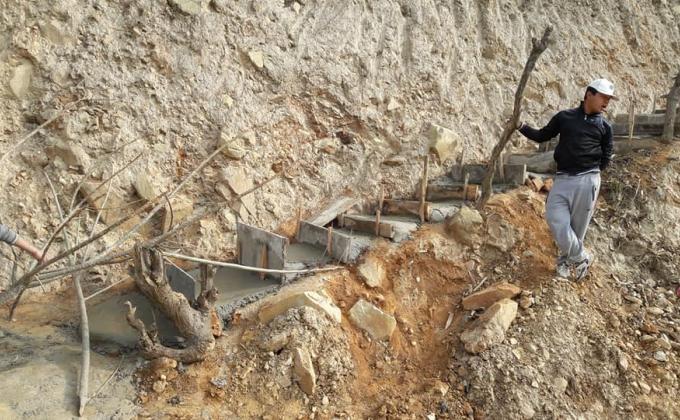 མིའི་རྒྱུན་ལམ།