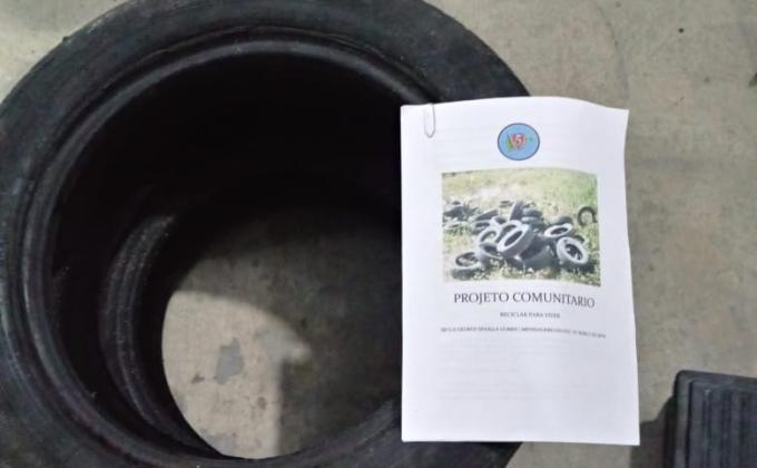 PROJETO COMUNITÁRIO RECICLAR PARA VIVER 