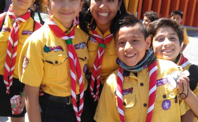 Una trenza una sonrisa (pelucas para niñas con cáncer)