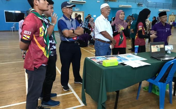 Awareness talk on "Microbeads & Marine Debris" 