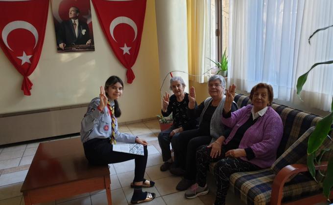 Volunteer service at Nursing Home / 2