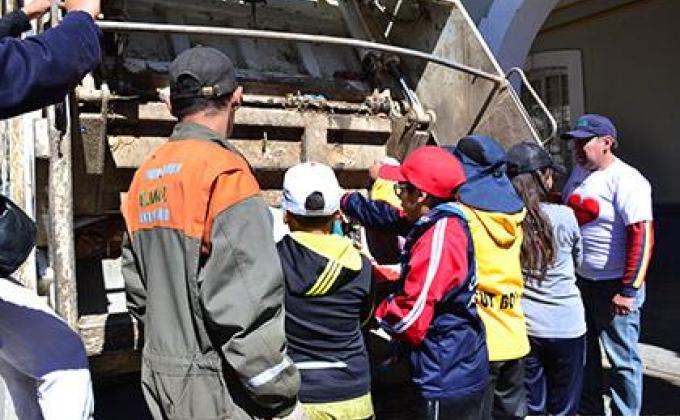 Plogging Oruro Primera Ruta por la Limpieza de la Vida