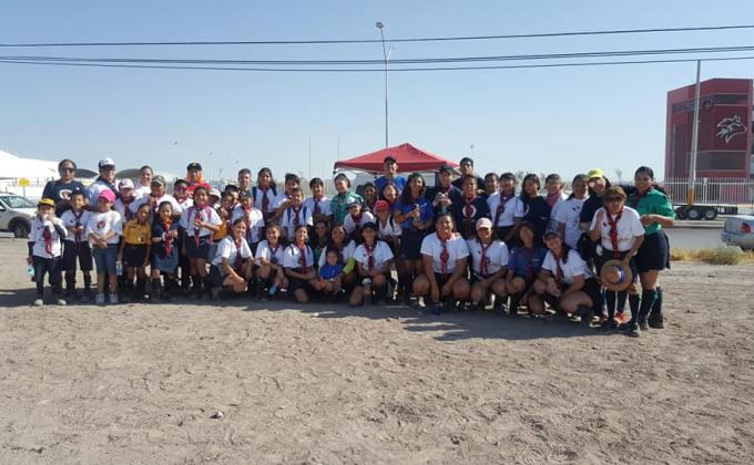 Mejorando nuestra plaza comunitaria  Manada Seeonee Grupo 6 Provincia la laguna