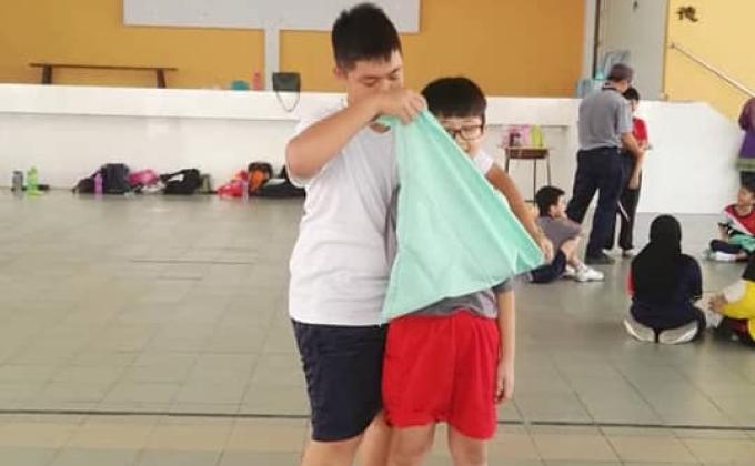 Kursus Pertolongan Cemas di Sekolah Rendah Jenis Kebangsaan Cina Chung Hwa 2 , Muar , Johor
