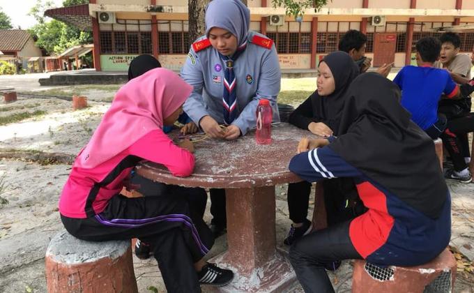 SUKARELAWAN PERKHEMAHAN UNIT BERUNIFORM 