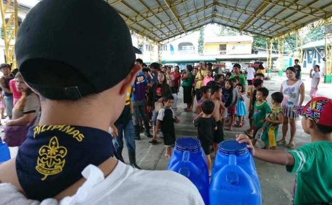 Rover Scouts responded to storm evacuees