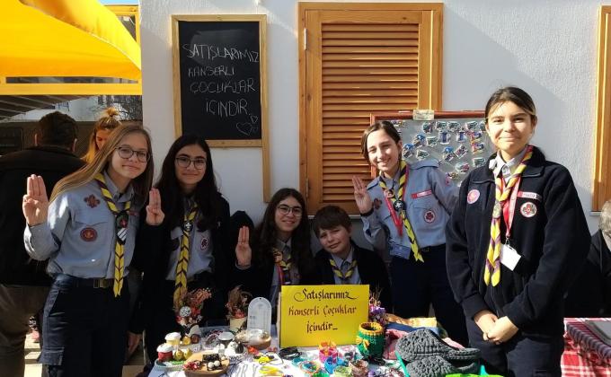 Campaign for hanging rooms at hospital