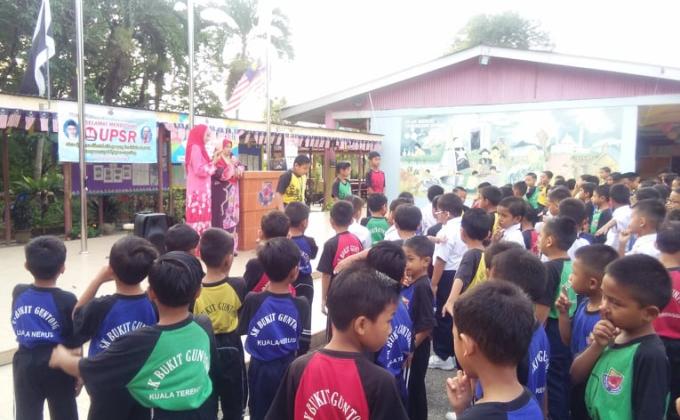 SKBG USAHA MENGUMPUL PENUTUP BOTOL (PENGAKAP PROJEK)