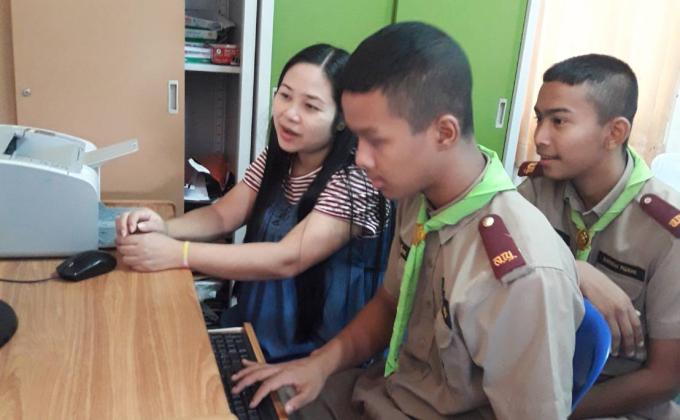 สอนนักเรียนเข้าระบบ scout.org