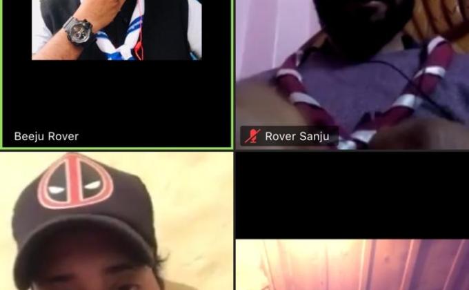 Online meeting with rovers (snow land rovers open crew)