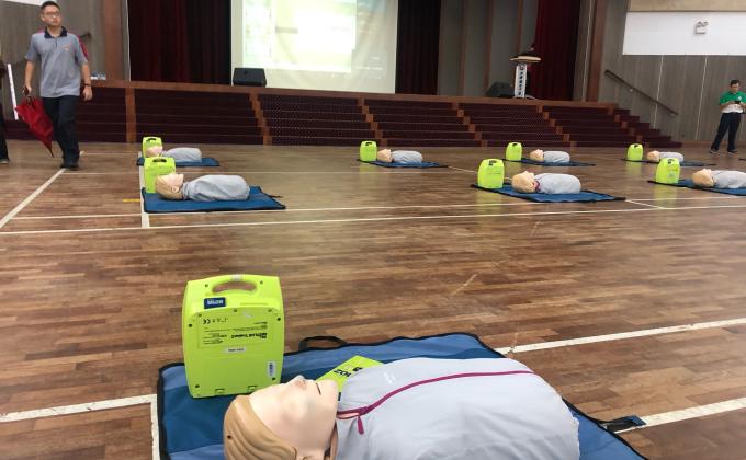 PROGRAM LATIHAN KECEMASAN TEKNIK CPR AUTOMATED EXTERNAL DEFIBRILLATOR(AED) 2019