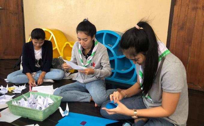 จิตอาสาพับนกกระดาษวันสันติภาพสากล