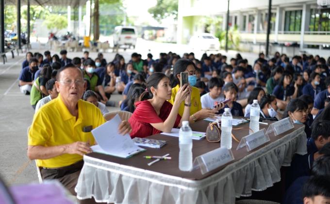 ประกวดคัดลายมือ