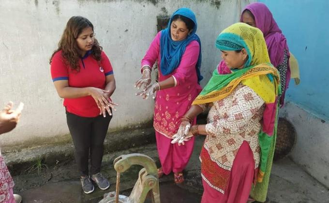 mensural hygiene and wash 