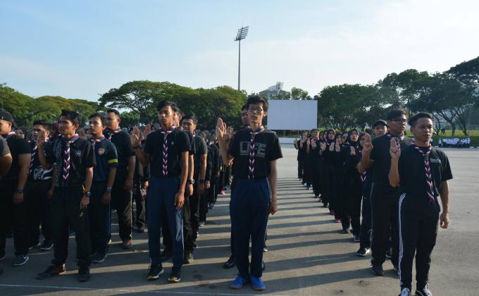 Perjumpaan Level 100 Ke-6 (Kawad Kaki)