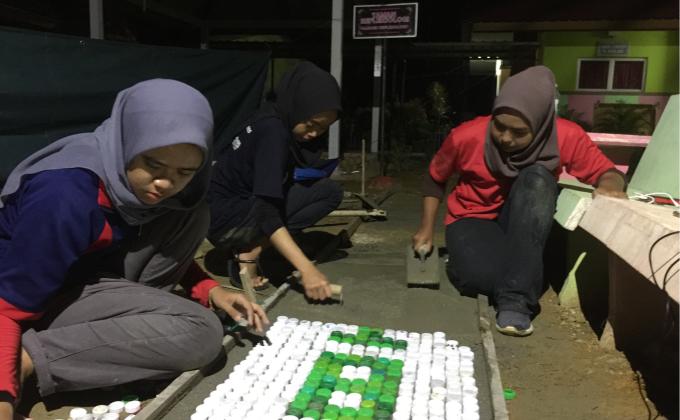Reuse Recycle Garden Project (SWA Voluntary Service) Hari Ketiga Projek