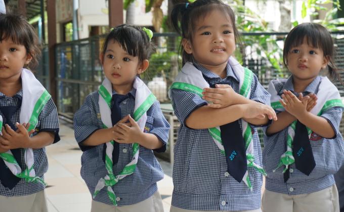 ถ่ายภาพนักเรียนเต้นเพลง MoP Dance