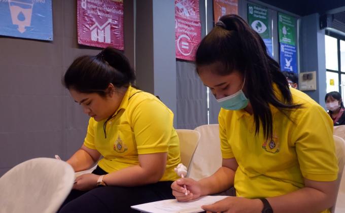 เข้าร่วมชมการพรีเซ้นท์โครงงานนวัตกรรม