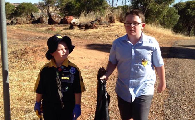 Northam Cub Scouts Tawny Six Messengers of Peace Project