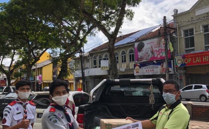 Pahang Rovers Fight Against Covid19;Introduction To Help Malaysian Frontliner