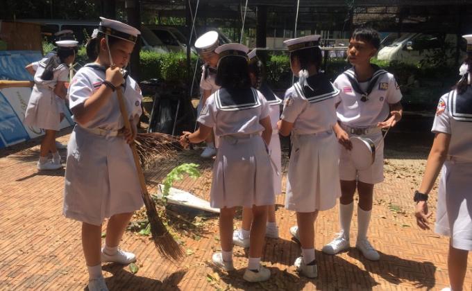 จิตอาสาช่วยกันทำความสะอาด