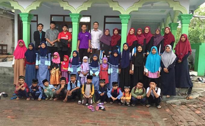 Arabic Teaching for Community in Indonesia - Scouts for SDGs 2018