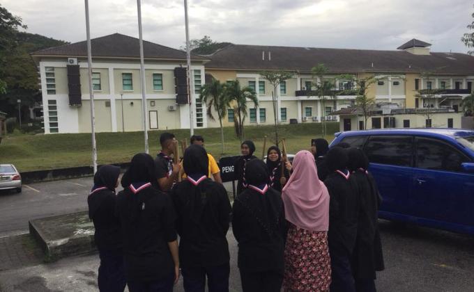 PERJUMPAAN MINGGUAN Ke-8 LEVEL 100 KLKM USM (Membuat Gajet Perkhemahan)