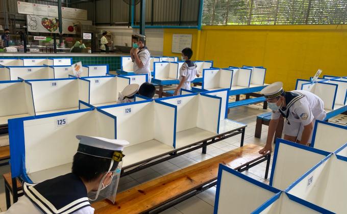 บำเพ็ญประโยชน์ในโรงอาหาร