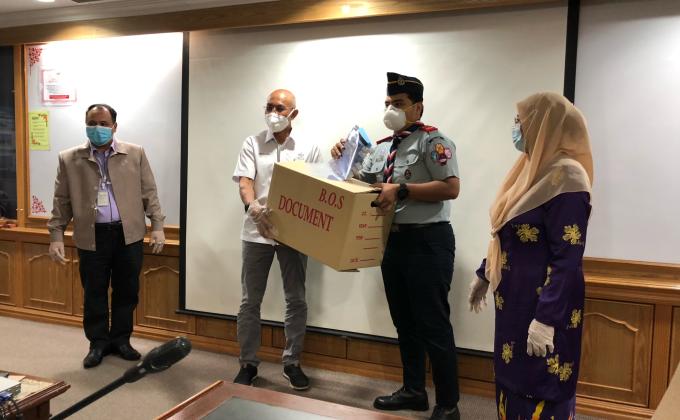 Pahang Rovers Fight Against CoVid19; Introduction to help Malaysian Frontliner 