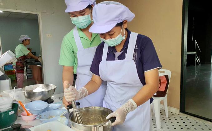 กิจกรรมทำขนมไทย