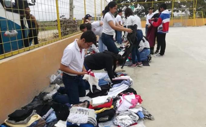 AYUDANDO A SAMBORONDÓN